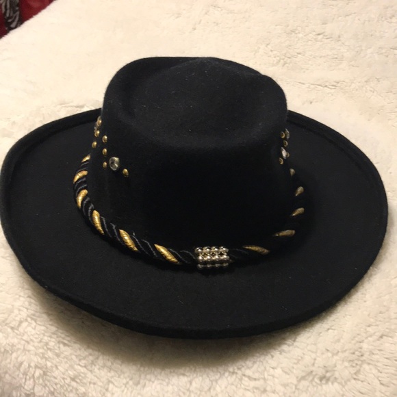 WOOL HAT π© - Picture 10 of 13